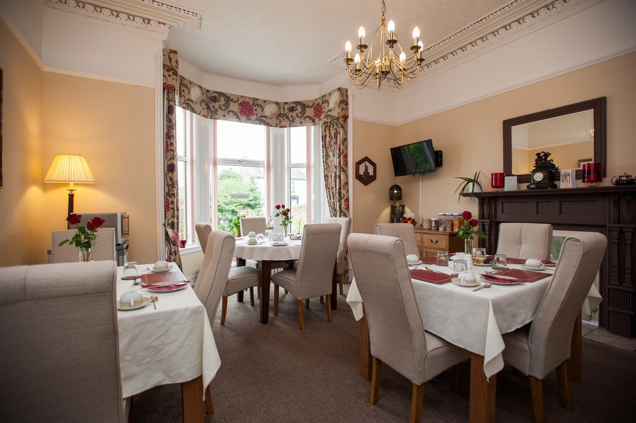 Dean Park Guest House Kilmarnock Extérieur photo
