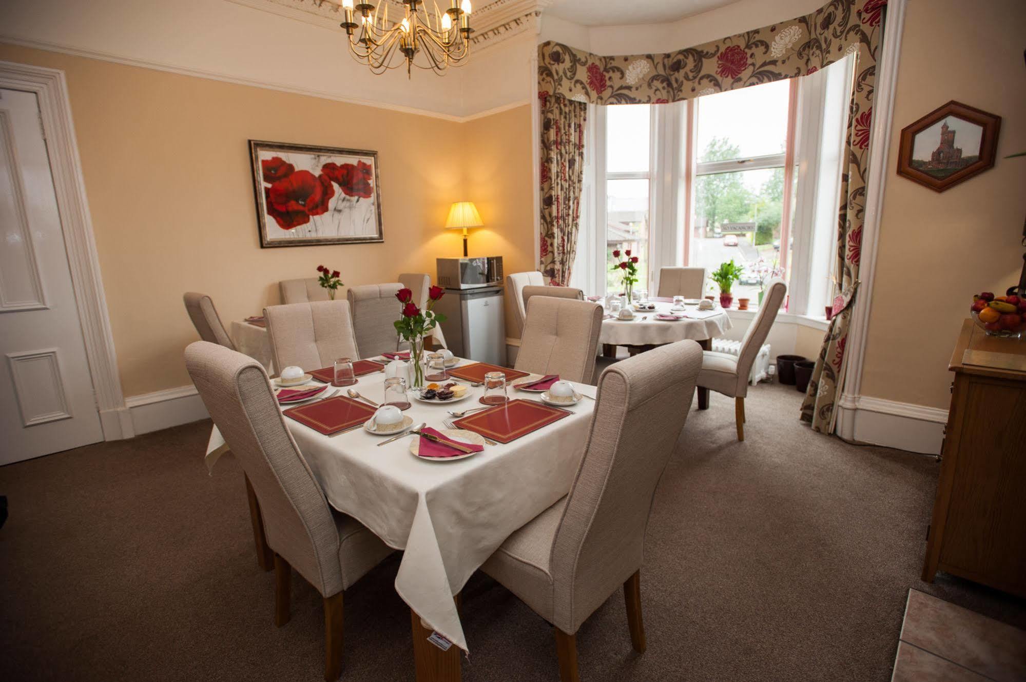 Dean Park Guest House Kilmarnock Extérieur photo