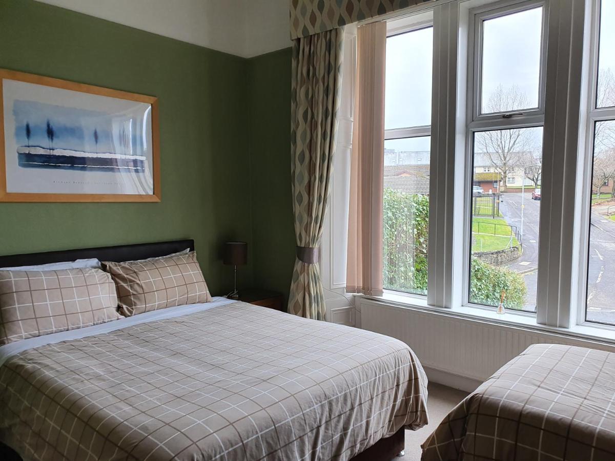 Dean Park Guest House Kilmarnock Extérieur photo